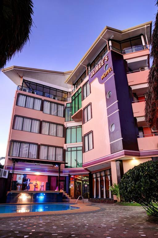 Jaimee'S Hotel, Resort And Restaurant Maasin  Εξωτερικό φωτογραφία