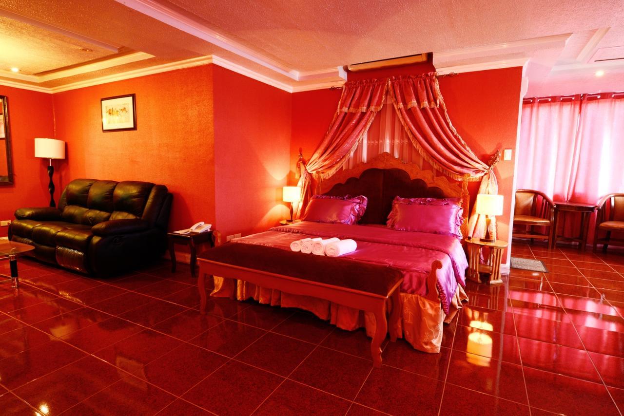 Jaimee'S Hotel, Resort And Restaurant Maasin  Δωμάτιο φωτογραφία