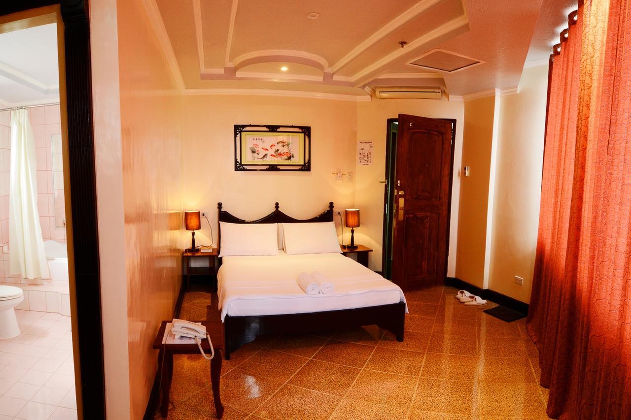 Jaimee'S Hotel, Resort And Restaurant Maasin  Δωμάτιο φωτογραφία