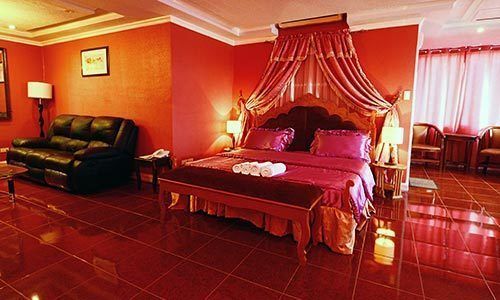 Jaimee'S Hotel, Resort And Restaurant Maasin  Εξωτερικό φωτογραφία